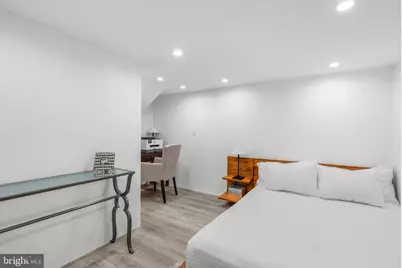 219 S 18th Street #710, Philadelphia, PA 19103 - Photo 20