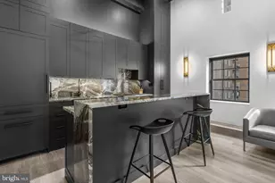 219 S 18th St, Philadelphia, PA 19103 - Photo 10