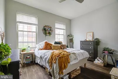 238 Fairmount Avenue, Philadelphia, PA 19123 - Photo 4