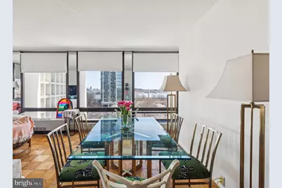 210 Locust Street #7AW, Philadelphia, PA 19106 - Photo 4