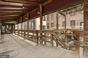 301 Race St, Philadelphia, PA 19106 - Photo 26