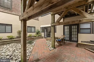 301 Race St, Philadelphia, PA 19106 - Photo 24