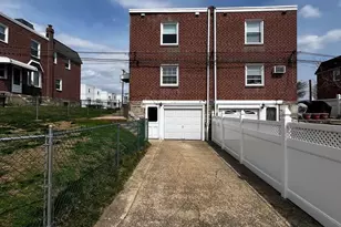 840 Bartlett St, Philadelphia, PA 19115 - Photo 16