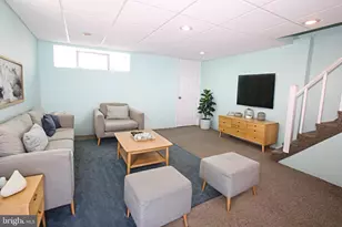 840 Bartlett St, Philadelphia, PA 19115 - Photo 12