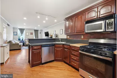 455 Fairmount Avenue, Philadelphia, PA 19123 - Photo 10