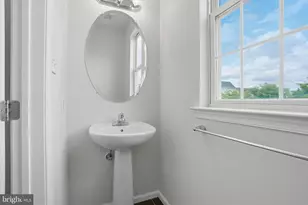 2103 Verona Dr, Philadelphia, PA 19145 - Photo 14