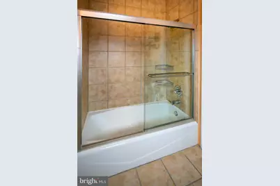 250 S 13th Street #12D, Philadelphia, PA 19107 - Photo 16