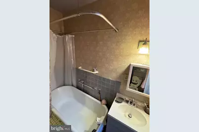 5221 Cedar Avenue, Philadelphia, PA 19143 - Photo 16
