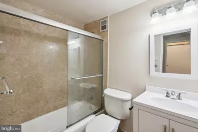 2101 Chestnut Street #722, Philadelphia, PA 19103 - Photo 10
