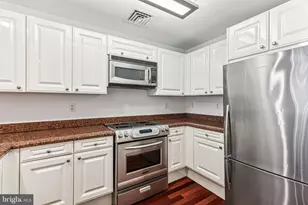 1500 Chestnut St, Philadelphia, PA 19102 - Photo 10