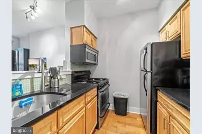 2022 Christian Street #A, Philadelphia, PA 19146 - Photo 10