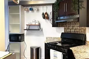 240 S 13th St, Philadelphia, PA 19107 - Photo 16