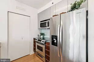 2101 Market St, Philadelphia, PA 19103 - Photo 10