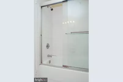 301 Race Street #106, Philadelphia, PA 19106 - Photo 6