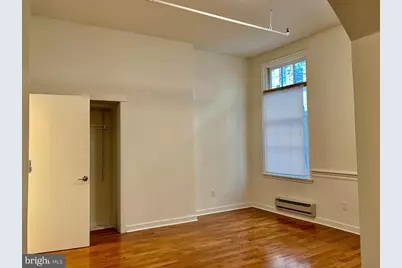 1300 Spruce Street #1E, Philadelphia, PA 19107 - Photo 4