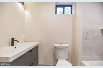 2046 E Stella Street, Philadelphia, PA 19134 - Photo 10