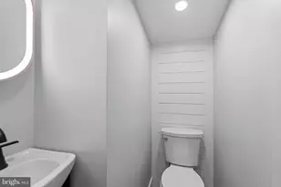 2224 S Opal St, Philadelphia, PA 19145 - Photo 14