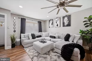 3339 Sheffield Ave, Philadelphia, PA 19136 - Photo 4