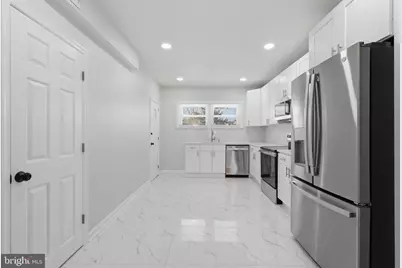 1916 W Nedro Avenue, Philadelphia, PA 19141 - Photo 12