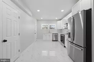 1916 W Nedro Ave, Philadelphia, PA 19141 - Photo 12