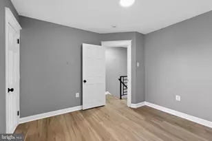 1916 W Nedro Ave, Philadelphia, PA 19141 - Photo 24