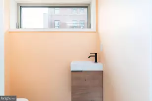 106 Pollard St, Philadelphia, PA 19123 - Photo 10