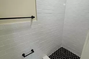 2411 Tremont St, Philadelphia, PA 19115 - Photo 4