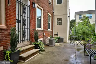 1437 N Franklin St, Philadelphia, PA 19122 - Photo 24