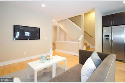 1118 Wallace Street, Philadelphia, PA 19123 - Photo 8