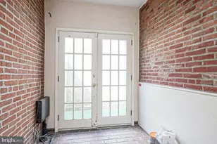 522 S 24th St, Philadelphia, PA 19146 - Photo 8