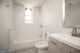 537 N 35th St, Philadelphia, PA 19104 - Photo 8