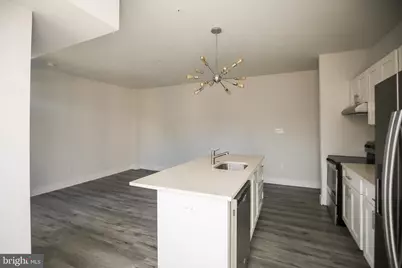 537 N 35th Street #2, Philadelphia, PA 19104 - Photo 6