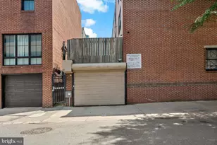 1643 Kater St, Philadelphia, PA 19146 - Photo 32