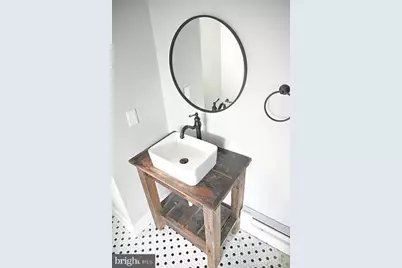 4139 W Girard Avenue #4, Philadelphia, PA 19104 - Photo 4