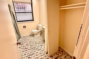 1906 Wallace St, Philadelphia, PA 19130 - Photo 10