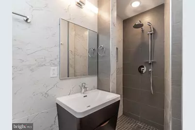 2045 N College Avenue #B, Philadelphia, PA 19121 - Photo 16