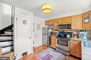 124 Catharine St, Philadelphia, PA 19147 - Photo 2