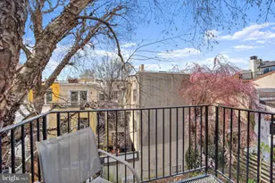 124 Catharine St, Philadelphia, PA 19147 - Photo 12