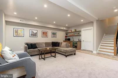 209 E Gorgas Lane, Philadelphia, PA 19119 - Photo 20