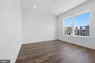 3016 S Northbank Pl, Philadelphia, PA 19125 - Photo 12