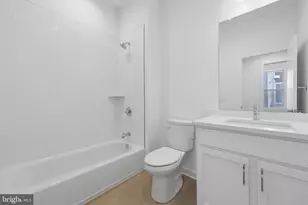 3016 S Northbank Pl, Philadelphia, PA 19125 - Photo 18