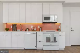 1141 N Front St, Philadelphia, PA 19123 - Photo 10