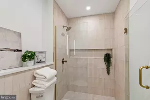 20 W Allens Ln, Philadelphia, PA 19119 - Photo 10