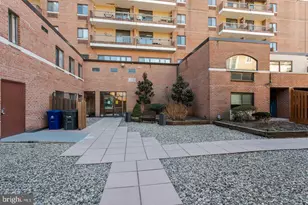 200 Lombard St, Philadelphia, PA 19147 - Photo 24