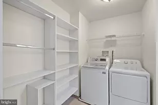 203 Surgeon Generals Ct, Philadelphia, PA 19146 - Photo 42