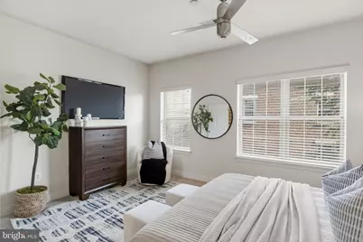 203 Surgeon Generals Court, Philadelphia, PA 19146 - Photo 32