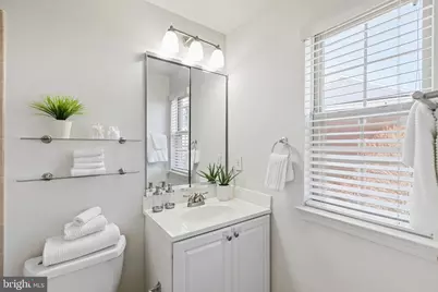 203 Surgeon Generals Court, Philadelphia, PA 19146 - Photo 26