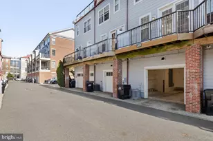 203 Surgeon Generals Ct, Philadelphia, PA 19146 - Photo 46