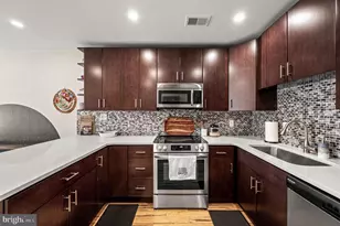 1825 Carpenter St, Philadelphia, PA 19146 - Photo 6