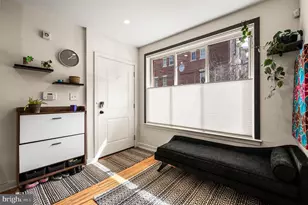 1825 Carpenter St, Philadelphia, PA 19146 - Photo 2